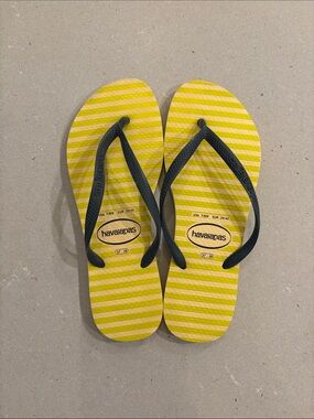 Havaianas for J.Crew stripe flip flops - size 7-8
